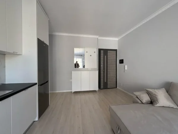 Tirane, shitet 1+1+Ballkon , 61 m² 91.000 € (Yzberisht)