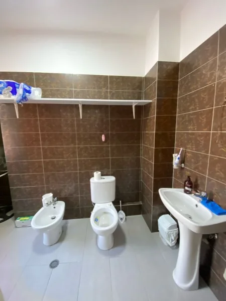 Tirane, Liste me oferta apartament 2+1+Ballkon Kati 7, 102 m² 129.900 € (Astir)