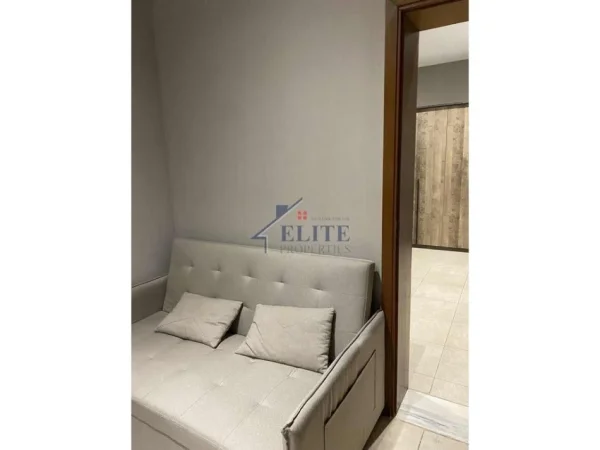 Tirane, jepet me qera apartament 1+1+Ballkon Kati 4, 55 m² 420 € (Tregu Elektrik)
