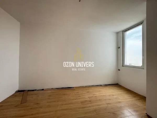 Tirane, shitet apartament 2+1+Ballkon Kati 4, 115 m² 158.745 € (Komplesi Tudas , Astir)