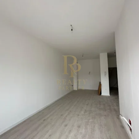 Tirane, shitet apartament 1+1+Ballkon Kati 8, 73 m² 119.620 € (Rruga Dritan Hoxha)