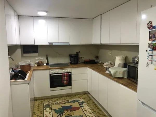 Tirane, shitet apartament duplex 2+1+Ballkon Kati 2, 145 m² 130.000 € (YZBERISHT)