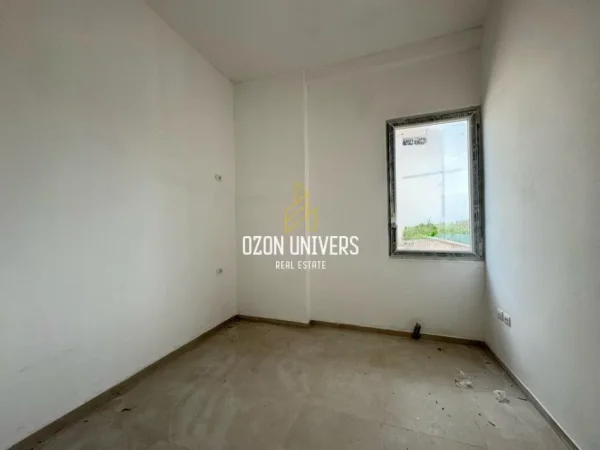 Tirane, shitet apartament 1+1+Ballkon Kati 1, 56.54 m² 81.983 € (Kompleksi Tudas, Astir)