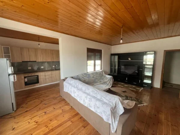 Tirane, jap me qera apartament Kati 3, 60 m² 300 € (Kodra e Priftit), OPP51985