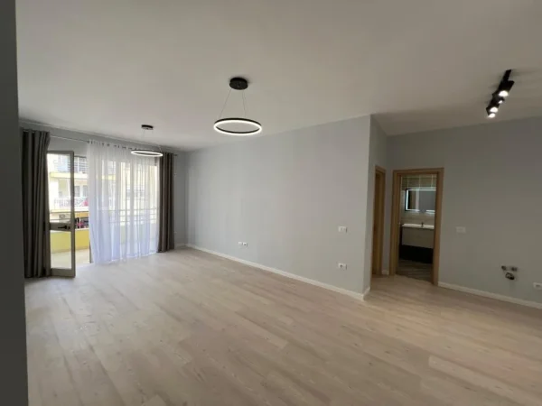 Tirane, shitet 2+1+Aneks+Ballkon Kati 5, 90 m² 128.000 € 