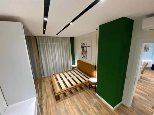 Tirane, jepet me qera apartament 1+1+Ballkon Kati 2, 70 m² 450 € (astir)