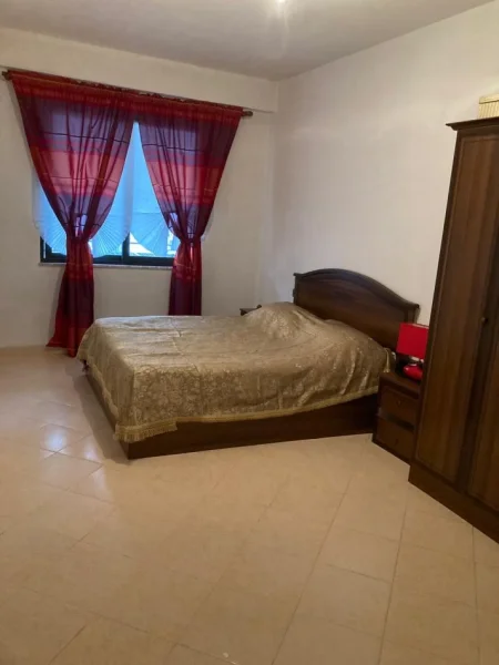 Tirane, shitet apartament 2+1+Ballkon Kati 5, 105 m² 126.000 € (Yzberisht , Bulevardi Migjeni)