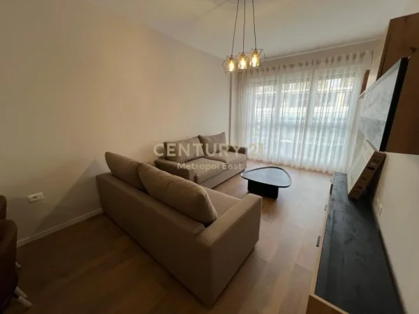 Tirane, jepet me qera apartament Kati 2, 99 m² 720 € (Don Bosko)