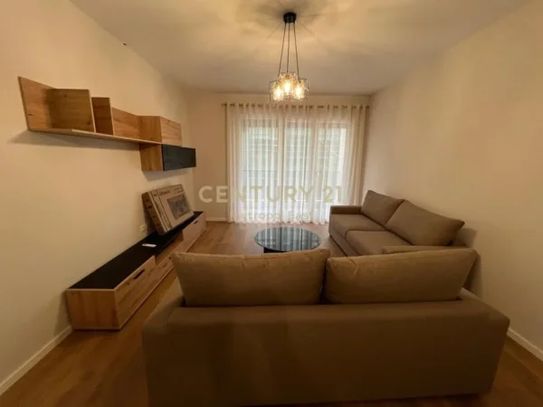 Tirane, jepet me qera apartament Kati 2, 115 m² 780 € (Don Bosko)