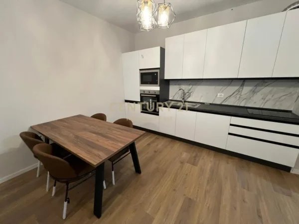Tirane, jepet me qera apartament Kati 2, 115 m² 780 € (Don Bosko)