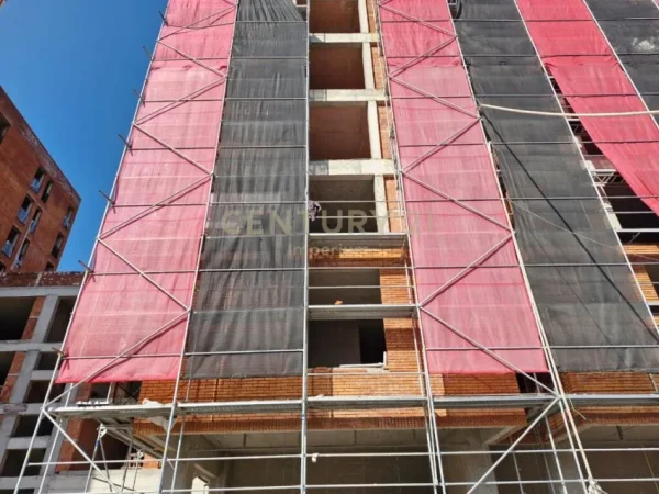 Tirane, shitet apartament Kati 6, 104 m² 155.700 € 