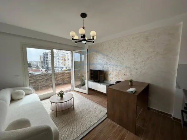 Durres, shitet apartament 1+1+Ballkon Kati 4, 70 m² 115.000 € (Durres)