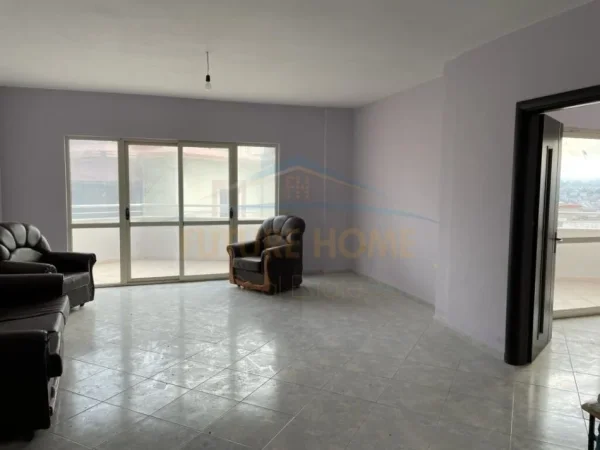 Tirane, shitet apartament 3+1 Kati 5, 116 m² 145.000 € (Fresk)