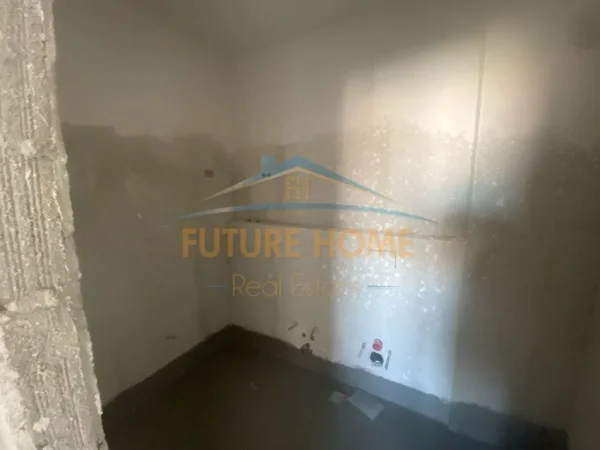 Tirane, shitet apartament 1+1 Kati 7, 65 m² 98.000 € (Yzberisht)