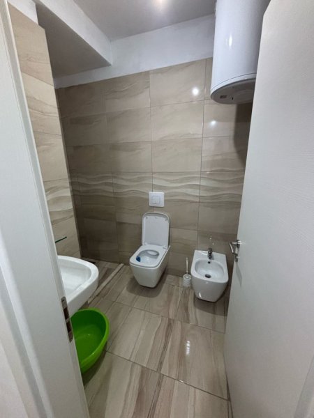 Tirane, jepet me qera garsonier Kati 2, 40 m² 350 € (vasil shanto)
