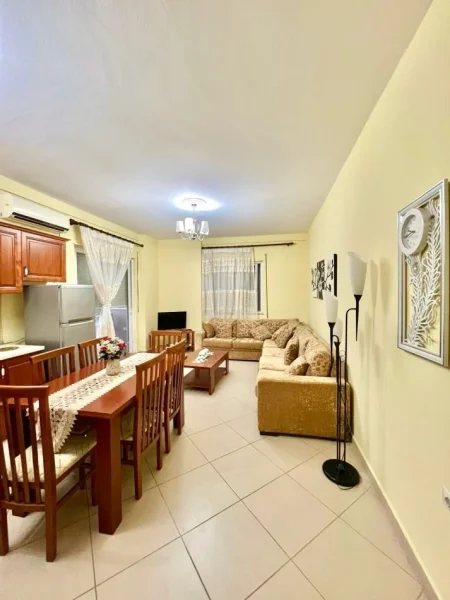 0688146454 Shitet apartament 1+1+Aneks+Ballkon Kati 5, 75 m² (Rruga Rrapa Hekali)