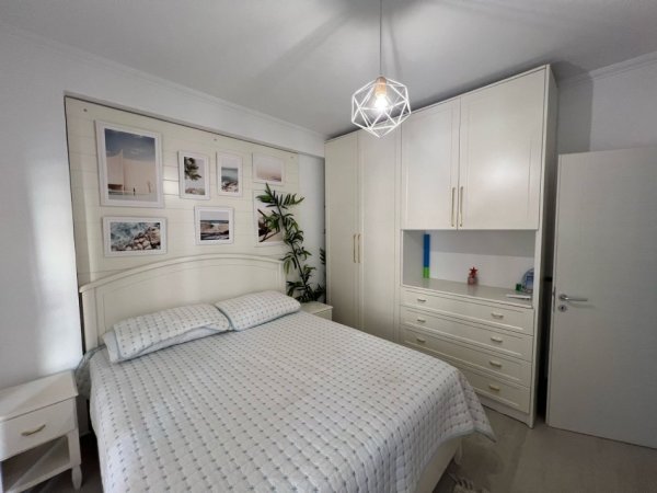 Qerret, shitet apartament 1+1 Kati 3, 62 m² 150.000 € (Qerret)