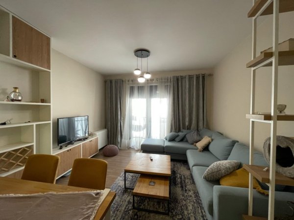 Tirane, shitet apartament 2+1 Kati 3, 78 m² 230.000 € (21 Dhjetori, Frosina Plaku)