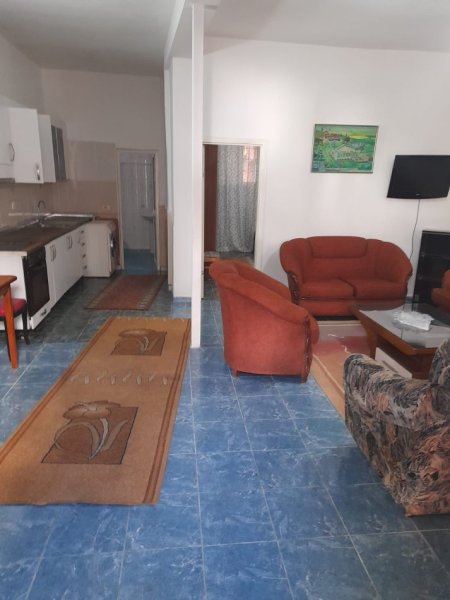 Tirane, jepet me qera apartament 1+1+Aneks Kati 1, 75 m² 350 € (ali demi)
