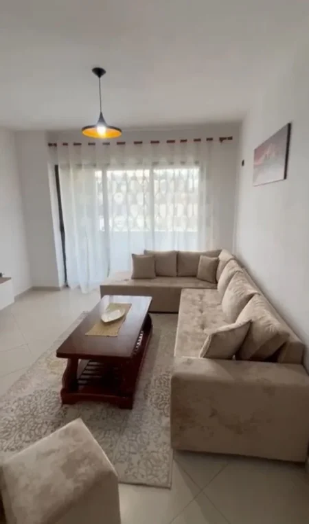 Tirane, jepet me qera apartament 2+1 Kati 2, 90 m² 50,000 leke (Astir,Vila L)