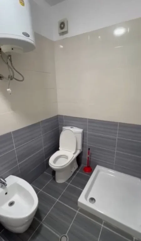 Tirane, jepet me qera apartament 2+1 Kati 2, 90 m² 50,000 leke (Astir,Vila L)
