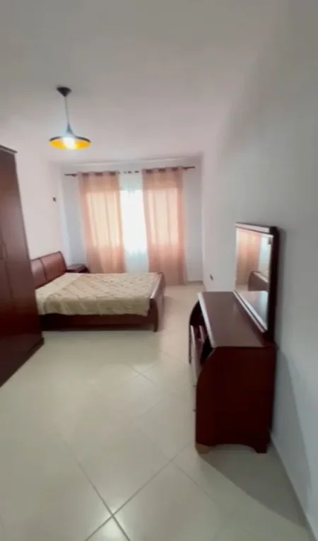 Tirane, jepet me qera apartament 2+1 Kati 2, 90 m² 50,000 leke (Astir,Vila L)