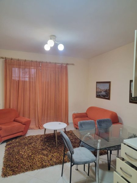 Tirane, jepet me qera apartament 2+1+Aneks Kati 3, 80 m² 520 € (kodra e diellit)