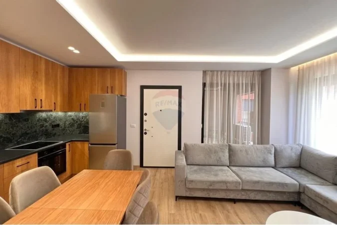 Tirane, jepet me qera apartament 2+1 Kati 3, 91 m² 650 € (Rr. Teodor Keko, Astir)
