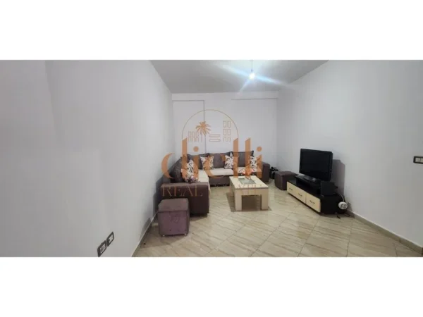 Tirane, shitet apartament 2+1 , 90 m² 80.000 € (fresk)