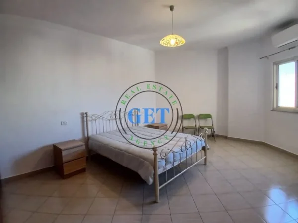 Durres, jepet me qera apartament 2+1 Kati 6, 100 m² 450 € 