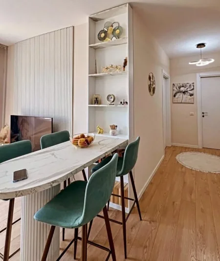 Tirane, shitet apartament 1+1 Kati 11, 85 m² 195.000 € (Rruga e kavajes)