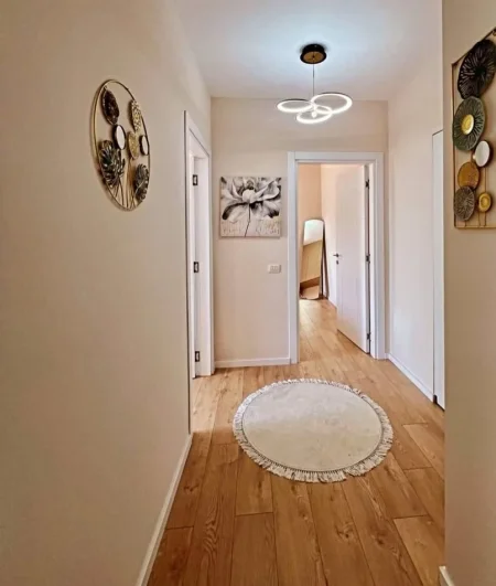 Tirane, shitet apartament 1+1 Kati 11, 85 m² 195.000 € (Rruga e kavajes)