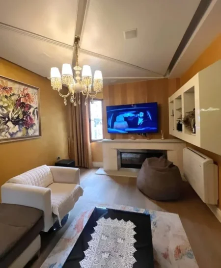 Tirane, shitet apartament 3+1 Kati 5, 125 m² 175.000 € (Astir)