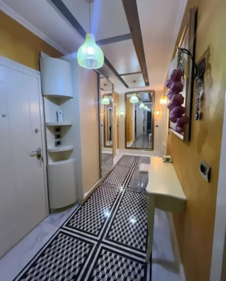 Tirane, shitet apartament 3+1 Kati 5, 125 m² 175.000 € (Astir)