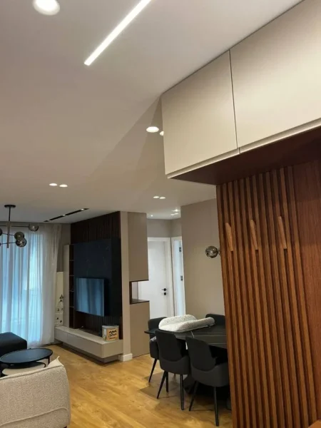 Tirane, shitet apartament duplex 3+1 Kati 8, 156 m² 234.000 € (Fusha aviacionit)