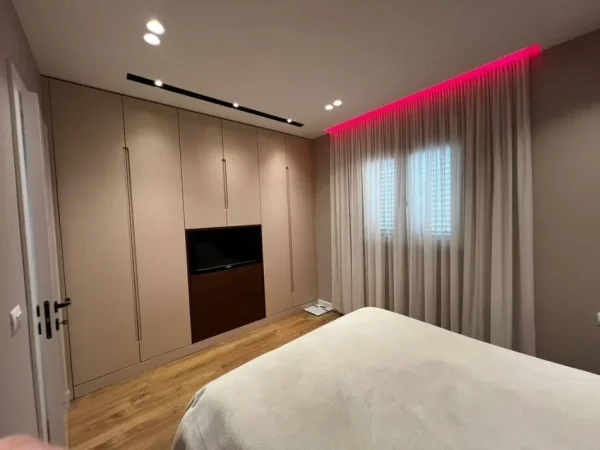 Tirane, shitet apartament duplex 3+1 Kati 8, 156 m² 234.000 € (Fusha aviacionit)