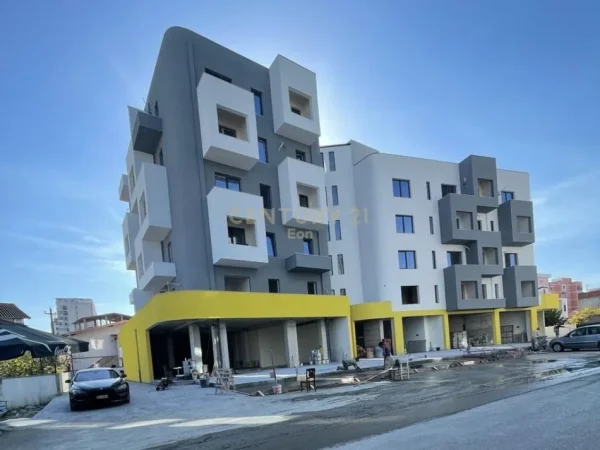 Durres, shitet apartament 2+1 Kati 5, 112 m² 134.760 € (PRANE TREGUT INDUSTRIAL)