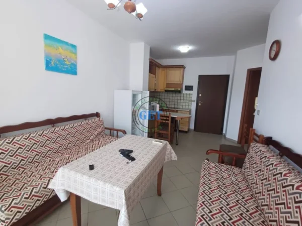 Durres, jepet me qera apartament 1+1 Kati 5, 64 m² 300 € (Plazh Iliria, Durrës)