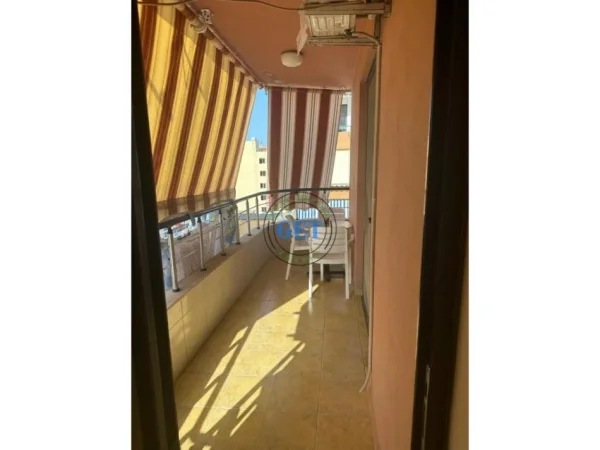 Durres, jepet me qera apartament 1+1 Kati 4, 60 m² 300 € (Golem, Durrës)