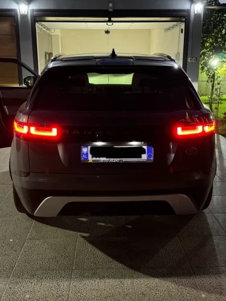 Fier, shitet SUV | Xhip range rover velar Nafte, gri metalizato automatik Klima 139.000 km 37.000 €