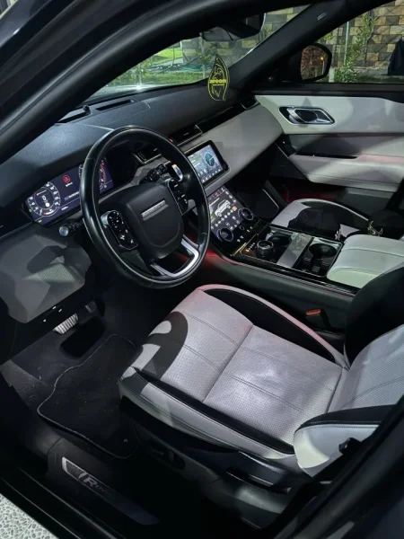 Fier, shitet SUV | Xhip range rover velar Nafte, gri metalizato automatik Klima 139.000 km 37.000 €