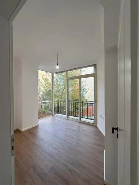 Tirane, shitet apartament 1+1 Kati 2, 43 m² 120.000 € (MINE PEZA)