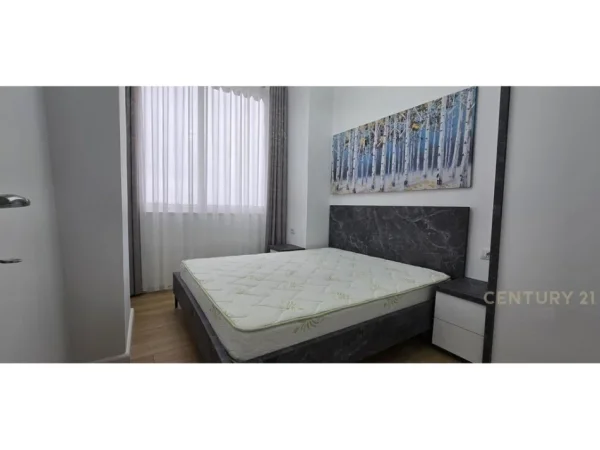 Tirane, shitet apartament 1+1 Kati 7, 50 m² 97.000 € (Laprake, prane Zonjes se Keshillit te Mire)