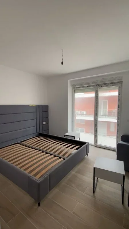 Shitet Hotel ne Ranen e Hedhme ne Shengjin Lezhe