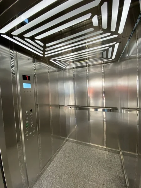 Shitet Hotel ne Ranen e Hedhme ne Shengjin Lezhe