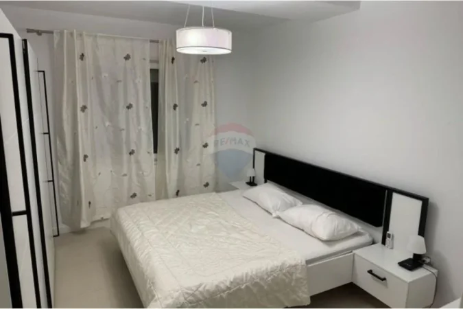 Tirane, shitet apartament 2+1+Ballkon Kati 2, 86 m² 237.000 € 