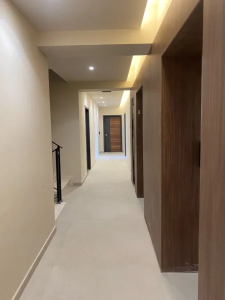 Tirane, ndarje qeraje zyre Kati 2, 40 m² 250 € (Myslym Shyre)