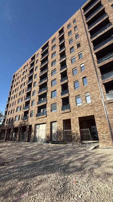 Tirane, shitet apartament 3+1+Ballkon Kati 5, 122 m² 170.000 € (5 maji)