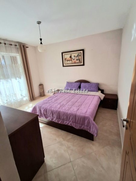 Tirane, jepet me qera apartament 1+1+Ballkon Kati 1, 70 m² 400 € (Dibres)