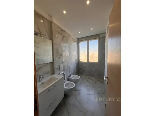 Durres, shitet apartament 1+1 Kati 7, 62 m² 75.000 € (PLEPA,DURRES!!)